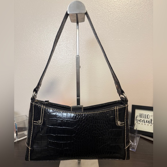 liz & co. Handbags - Liz & Co Vintage (2000) Black Croc-Embossed Shoulder Bag EUC